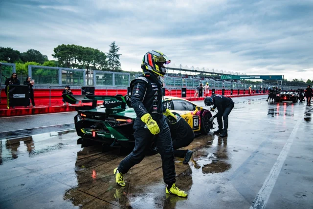 🗓️A Kind Reminder🗓️
…in two weeks we have the 3rd racing weekend of the @lamborghinisc Super Trofeo….

Do you know the next track?

📸: @fotospeedy_it 
———————————————————————— 

@gieffeacciai_srl @macassicurazioni @lamborghiniverona @ferramentavanoli @charismaroad @omz_spa #Tennex #NuovaCoRoFer @360driverprogram @ba_bianchiangelo @cawipaelise @bg.blackgarage @eoscaffe  @lamborghini @lamborghinisc @Oregon.team 

———————————————————————— 

#OMZexperience  #XIXpeter  #almostisnotenough pressuremakesdiamonds dontcrackunderpressure huracan  lamborghini supertrofeo motorsport racing ready2race fyp picoftheday beautiful photooftheday life motivation sportscar sportsphotography fyp TOPG speed carsofinstagram racecar